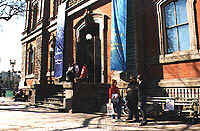 Renwick1sml.jpg (23773 bytes)
